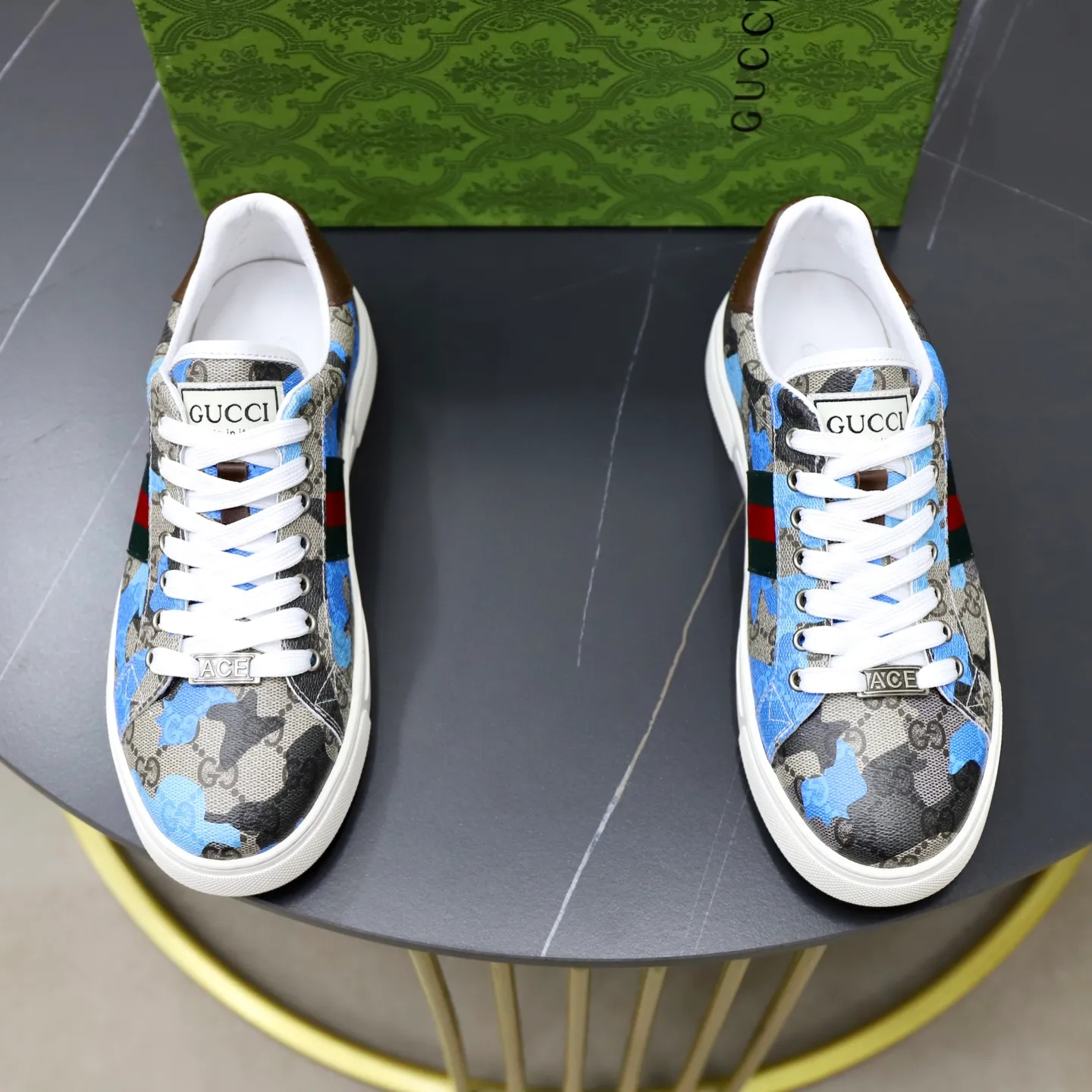 Ex-factory price: 420💰🙅‍♂️🙅‍♂️🙅‍♂️ Brand: Gucci GUCCi Standard code: 38-44 (45 customized) Grade: Same as the official website Material: Original leather splicing, comfortable and breathable sheepskin lining, original wear-resistant outsole Style category: Men's fashionable casual shoes, running, sports shoes, noble luxury brand elements, top luxury Color: actual picture color